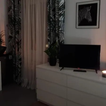 Kawalerka Na Rakowie Obok Estakady Częstochowa Esterno foto