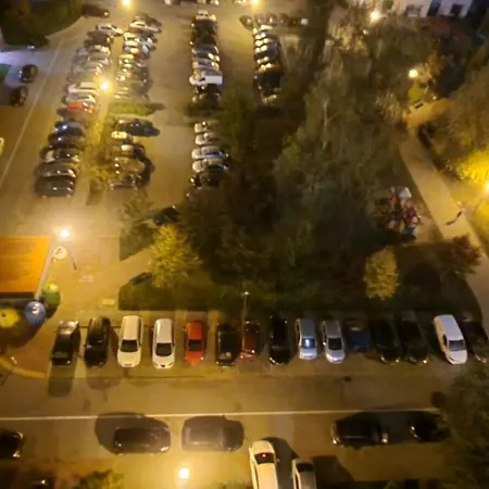 Kawalerka Na Rakowie Obok Estakady Częstochowa Esterno foto