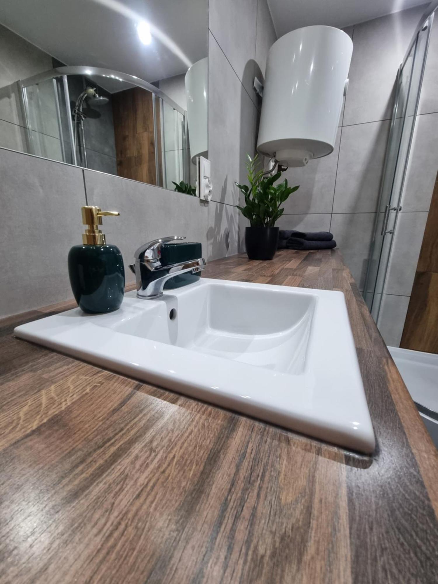 Kawalerka Na Rakowie Obok Estakady Apartment