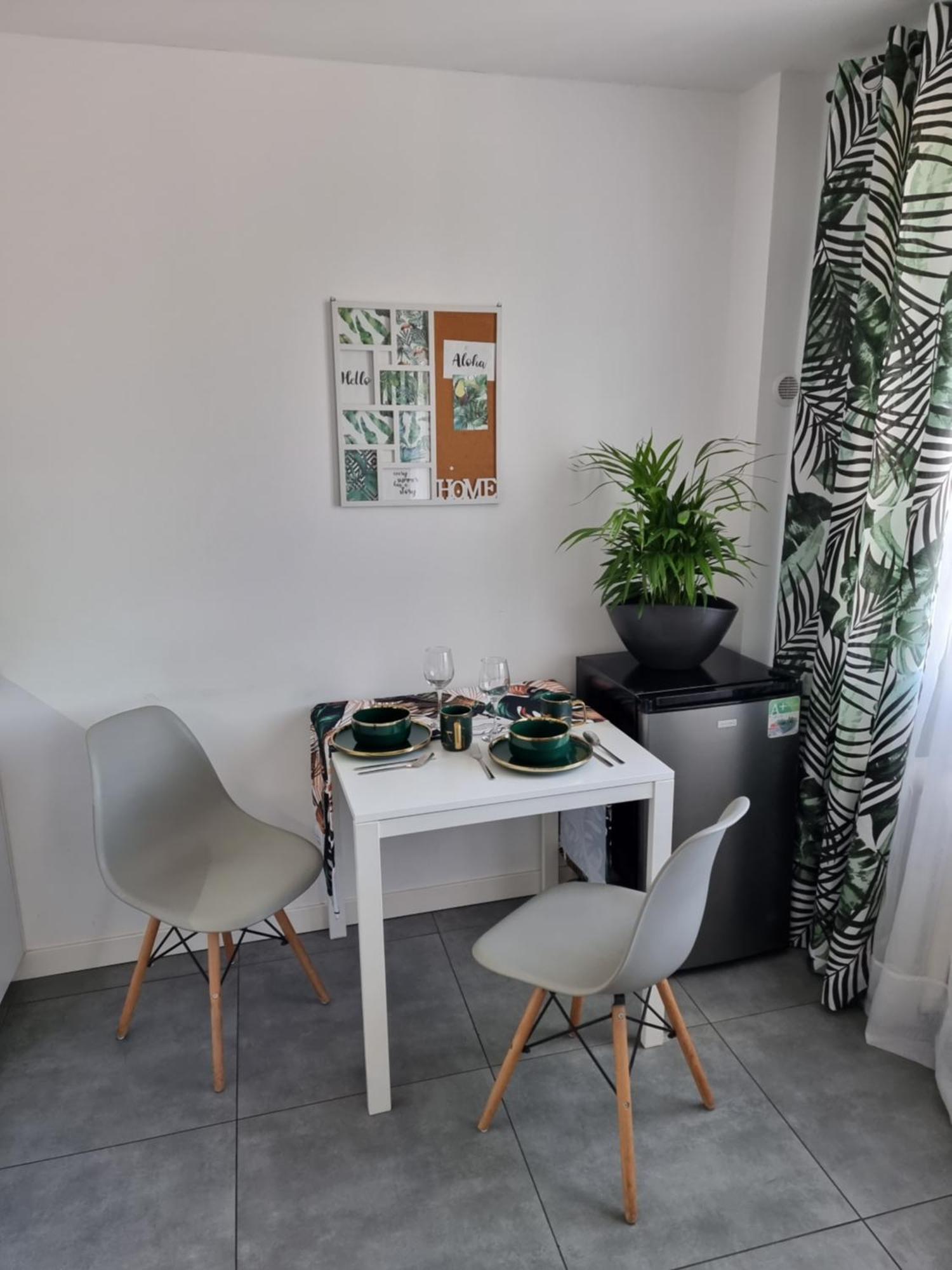 Kawalerka Na Rakowie Obok Estakady Apartment